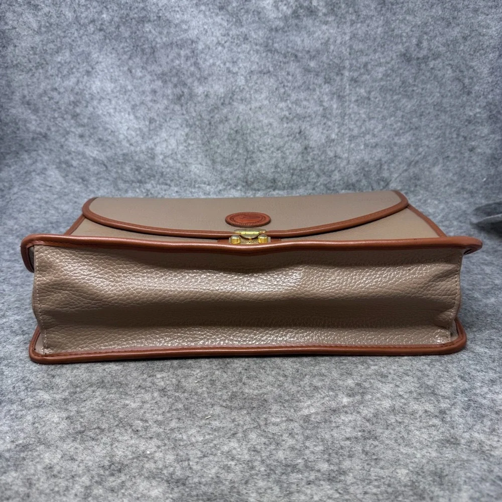 Vtg Dooney & Bourke leather Laptop Briefcase Messenger USA Beige Brown School